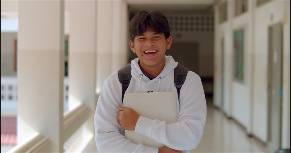 Student using College Cody
